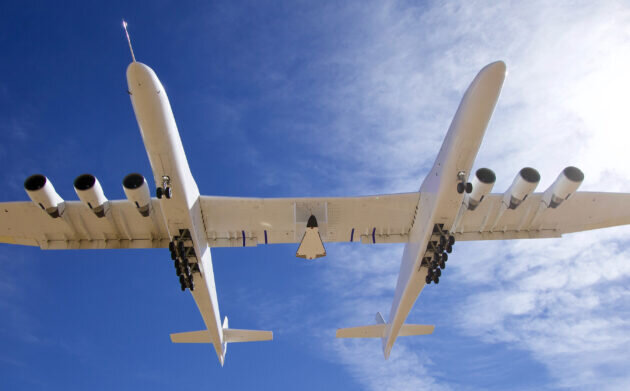 محموله هایپرسونیک بزرگترین هواپیمای جهان/ عکس