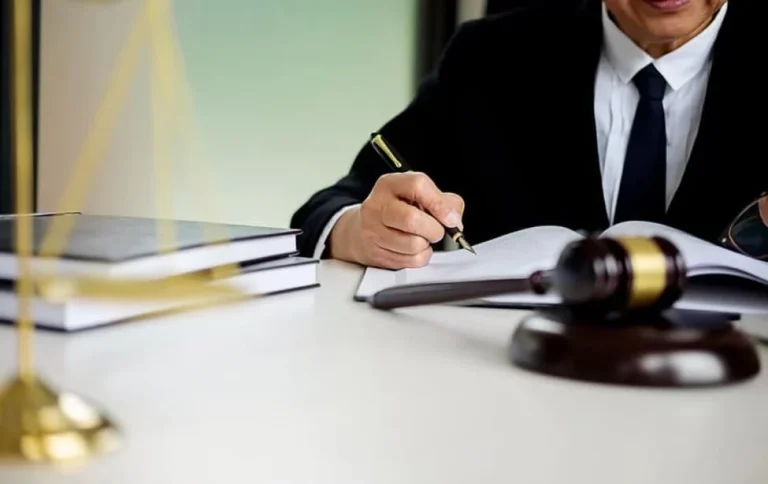 مشاوره حقوقی: راهنمای جامع برای دریافت بهترین خدمات حقوقی