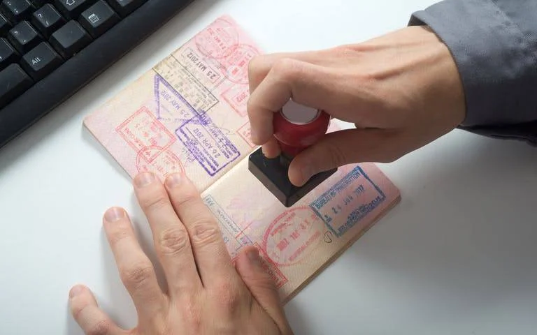 انواع ویزای امارات برای ایرانیان: راهنمای جامع