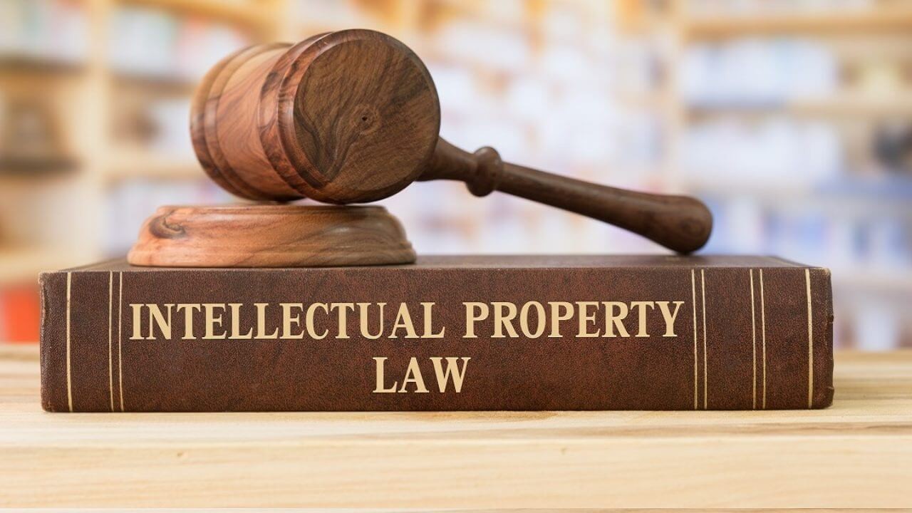 حقوق مالکیت فکری (Intellectual Property Law)
